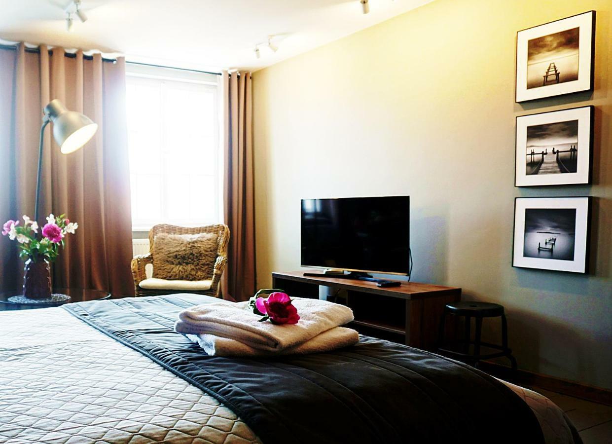 オルシュティンDk Apartament Stare Miastoアパートメント エクステリア 写真